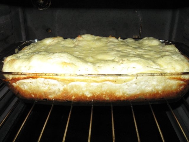 Budinca de clatite cu branza la cuptor