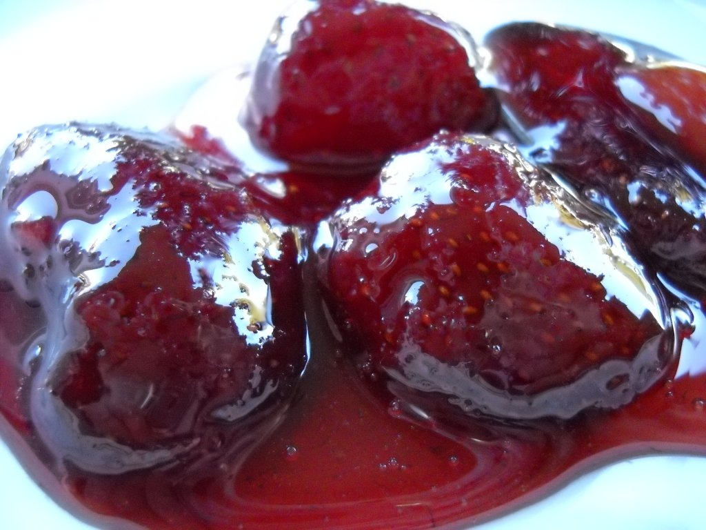 Dulceaţă de căpsuni reţetă