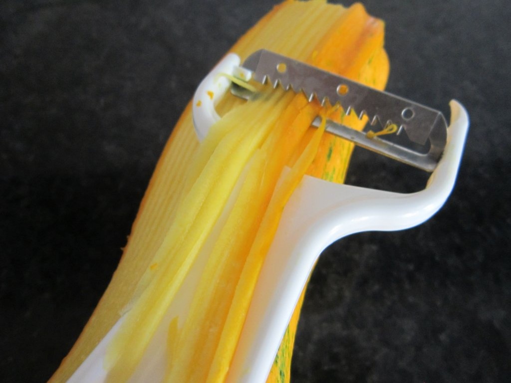 "Spaghete" de dovlecei