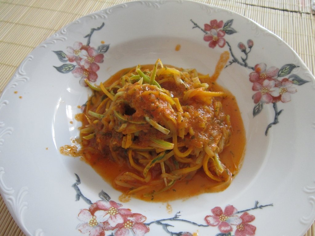 "Spaghete" de dovlecei