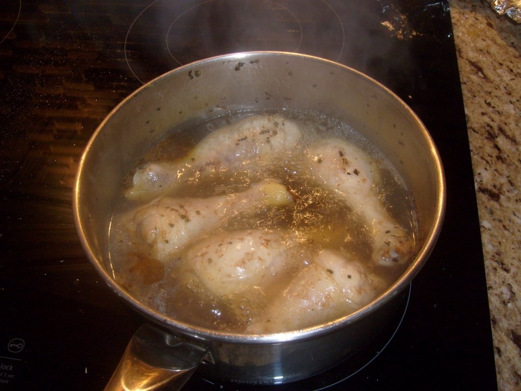 Pulpe de pui cu fasole verde la cuptor