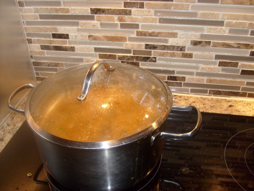 Pulpe de pui cu fasole verde la cuptor