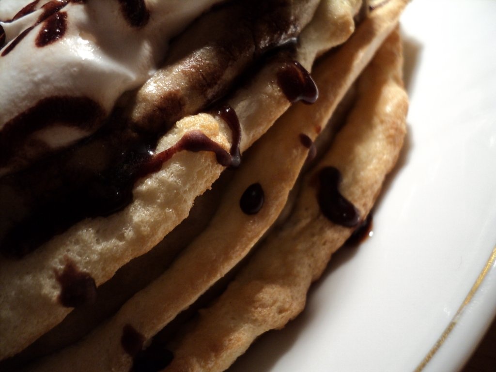 Tort cu blat din albuș