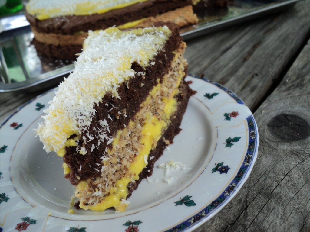 Tort cu două blaturi