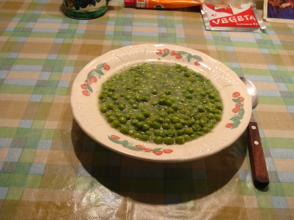 Mâncare de mazăre verde