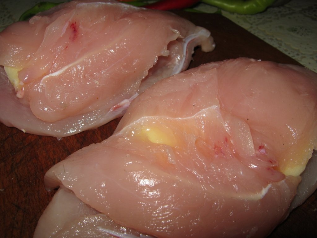 Cordon bleu din piept de pui