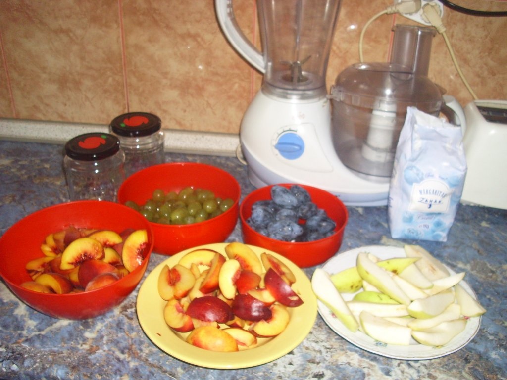 Compot de fructe asortate