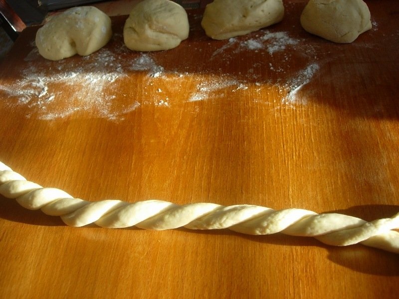 Covrigi cu mac si susan