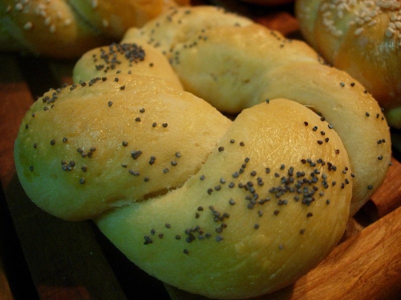 Covrigi cu mac si susan