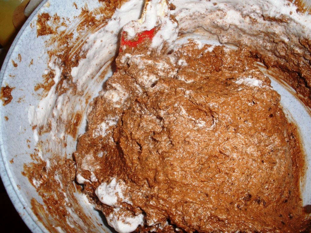 Tort delicios cu ciocolata, fara faina, marca Jamie Oliver