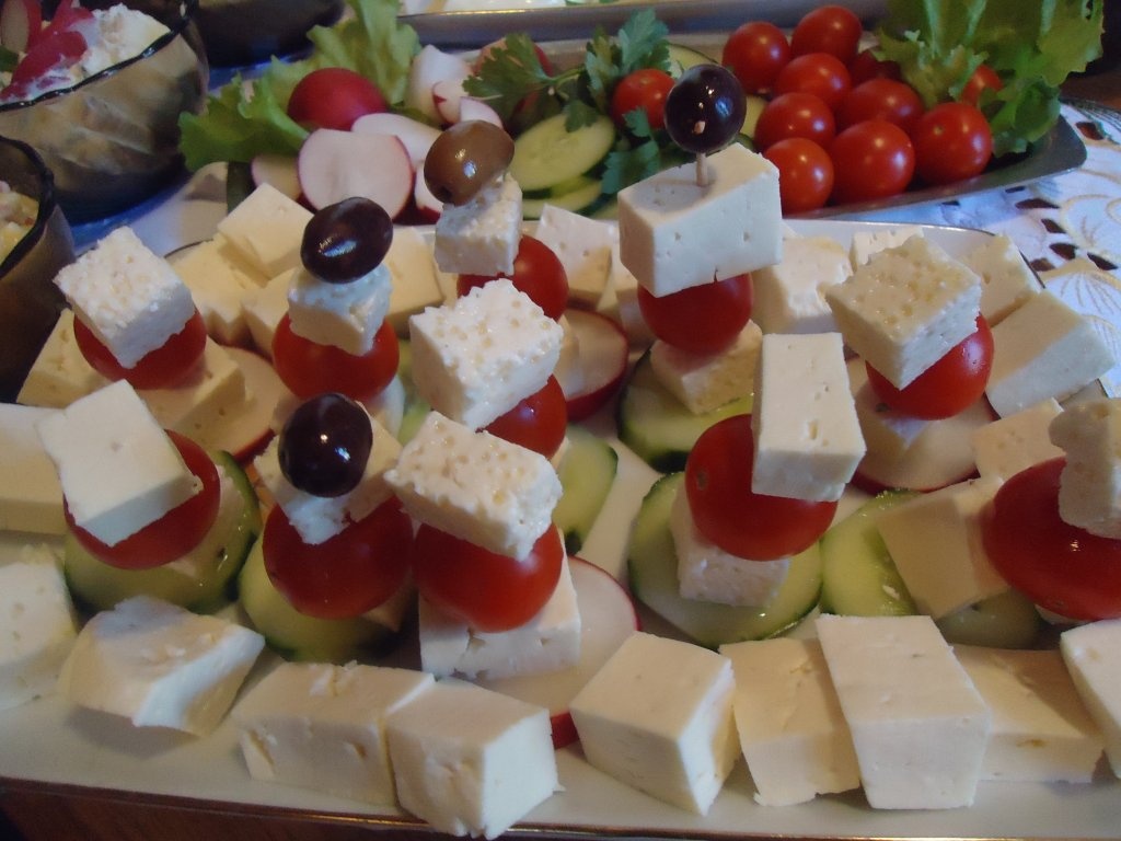 Platouri cu branza si peste