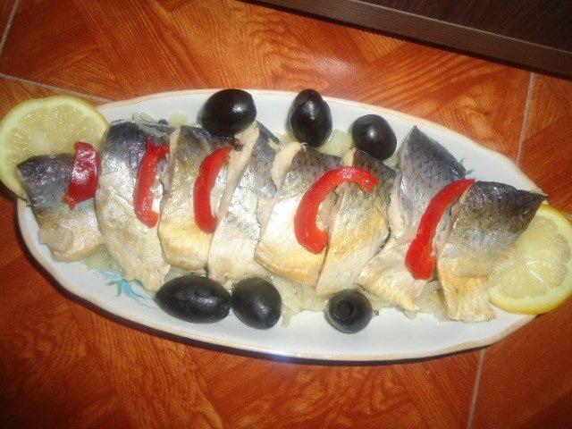 Platouri cu branza si peste