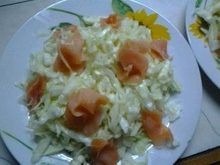 Salata de varza cu somon