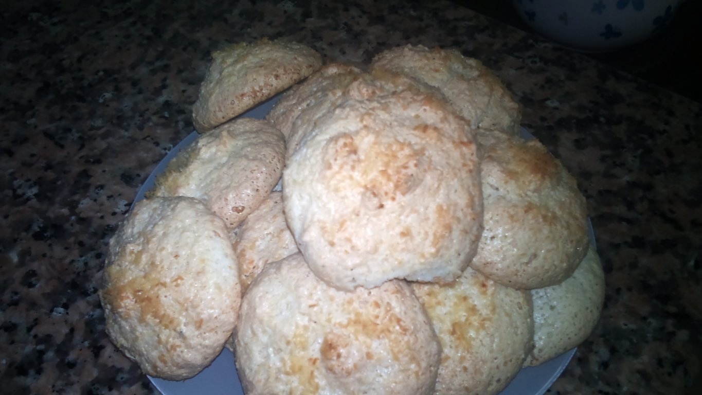 Biscuiti cu fulgi de nuca de cocos