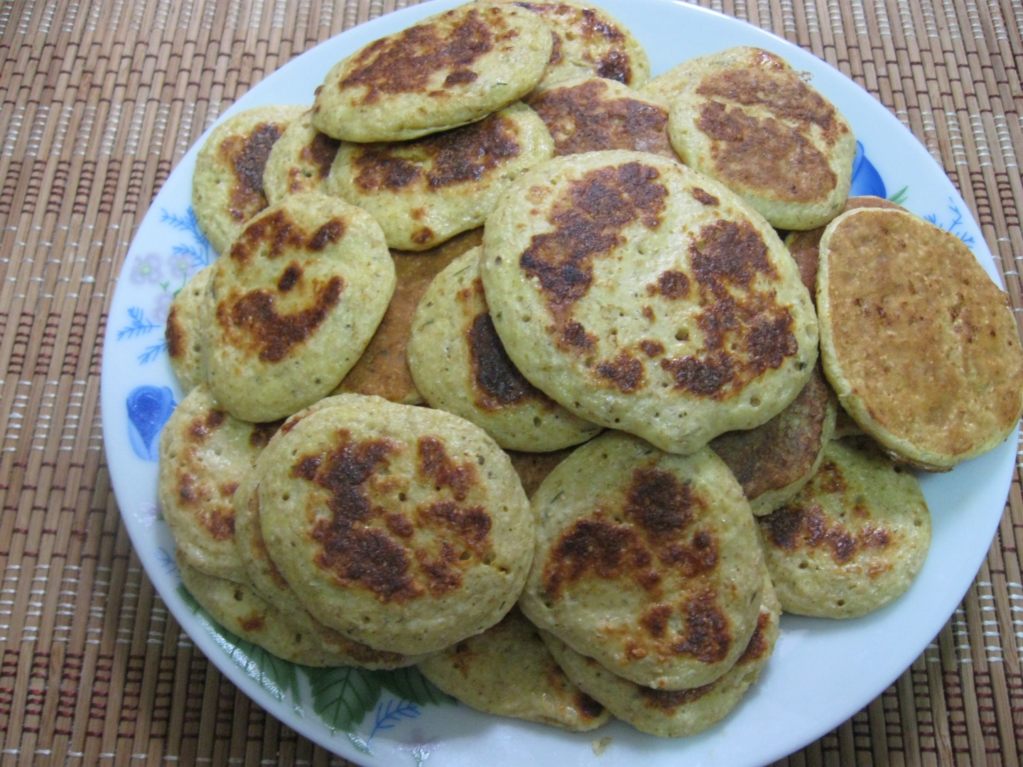 Miniclatite dietetice cu tărâţe de ovaz