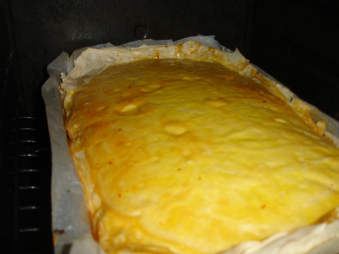 Placinta cu branza aromata/Pasca fara aluat