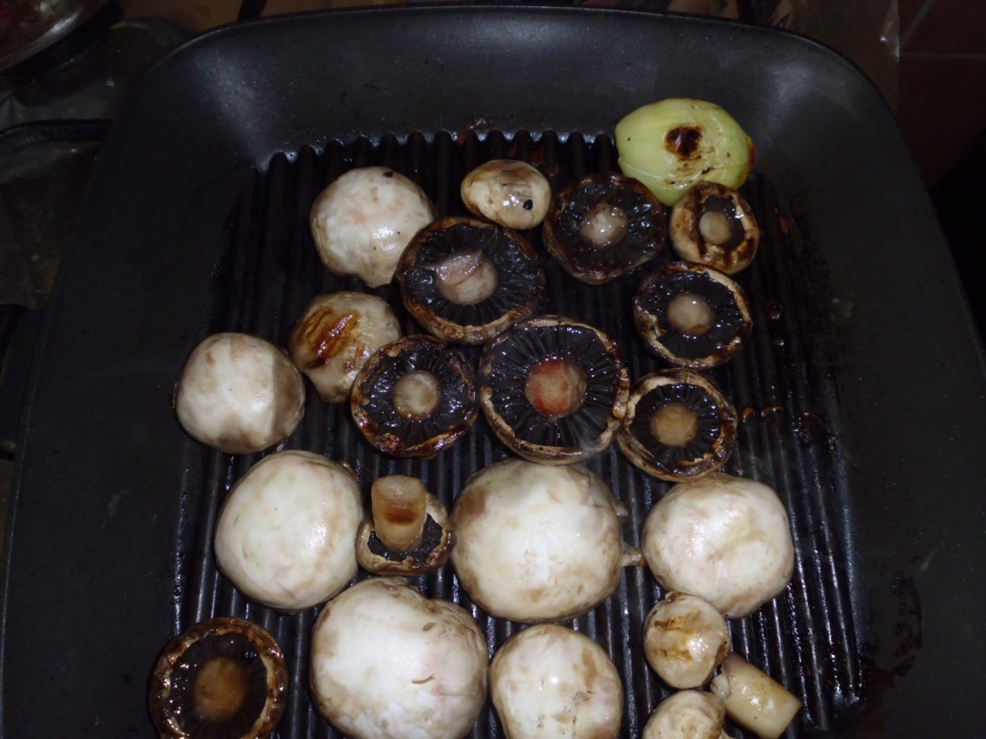 Salata de pui si legume la gratar