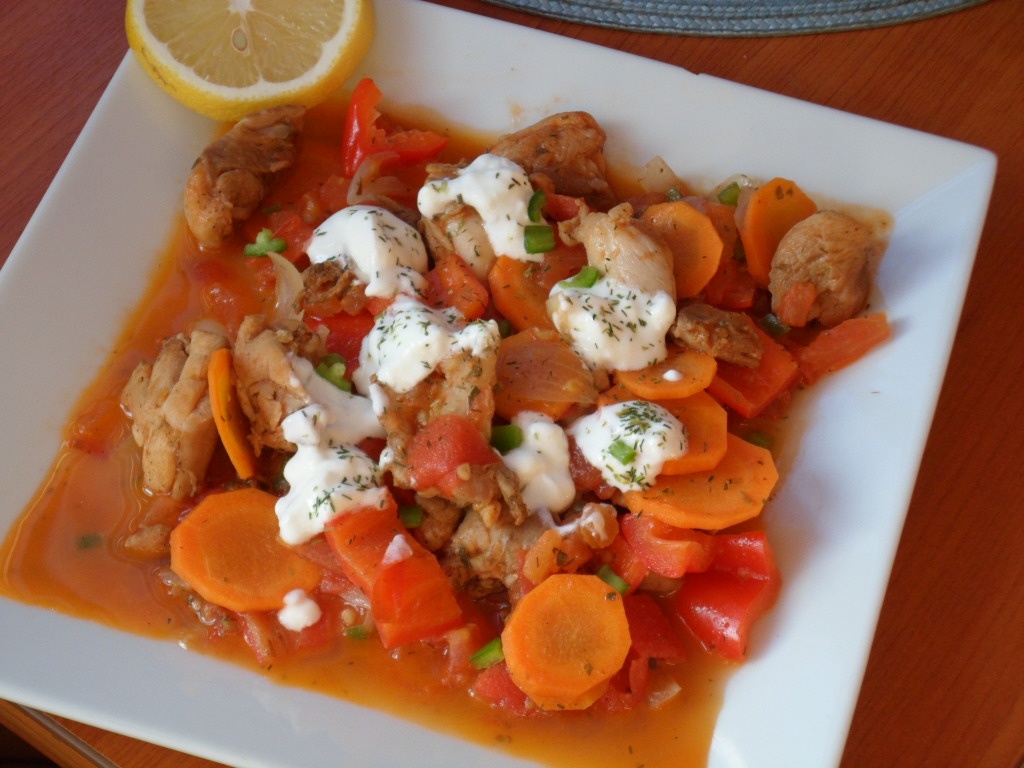 Pui picant cu legume