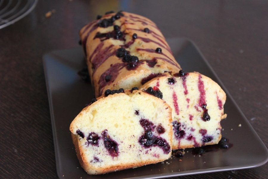 Chec cu lamaie si afine