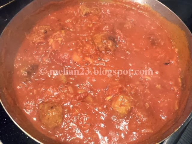 Spaghete cu chiftele / Spaghetti with meatballs