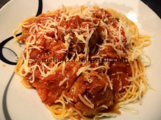 Spaghete cu chiftele / Spaghetti with meatballs