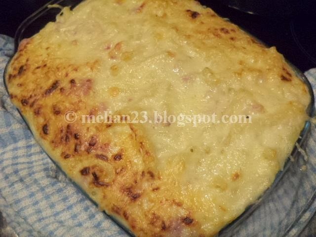 Macaroane cu branza si jambon