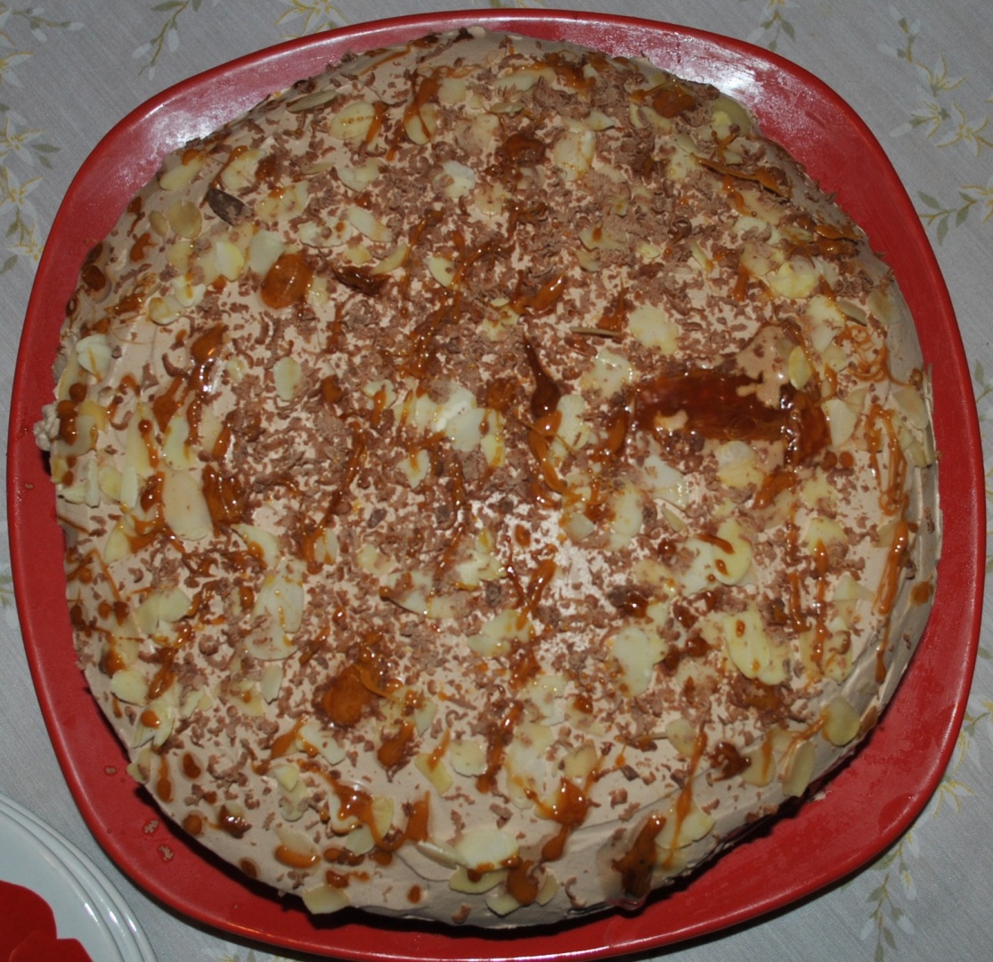 Tort cu ciocolata si caramel