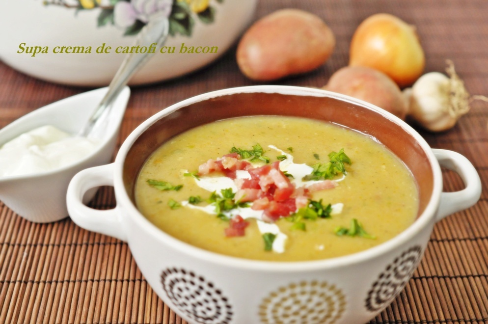 Supa crema de cartofi cu bacon
