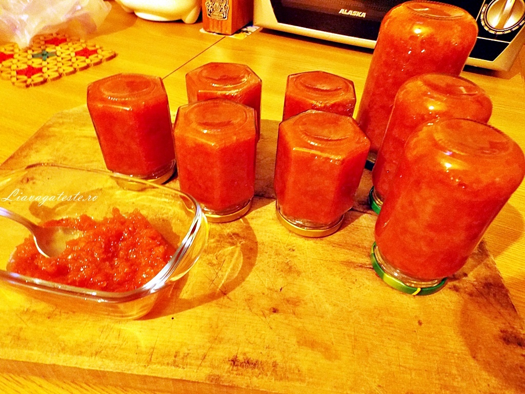 Gem de gutui in Multicooker