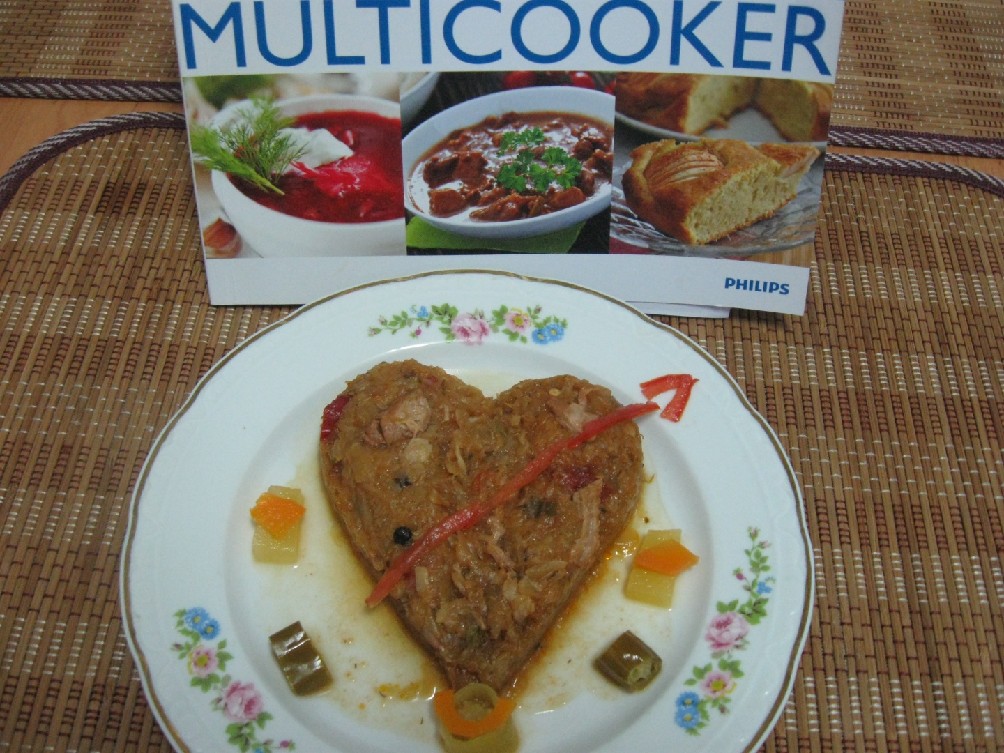 VARZĂ CĂLITĂ CU CARNE DE PORC LA PHILIPS  MULTICOOKER