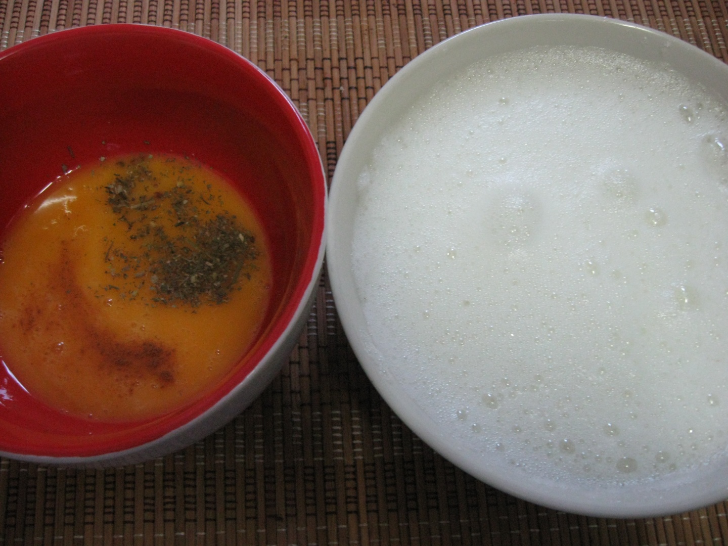 OMLETĂ PREPARATĂ LA PHILIPS MULTICOOKER