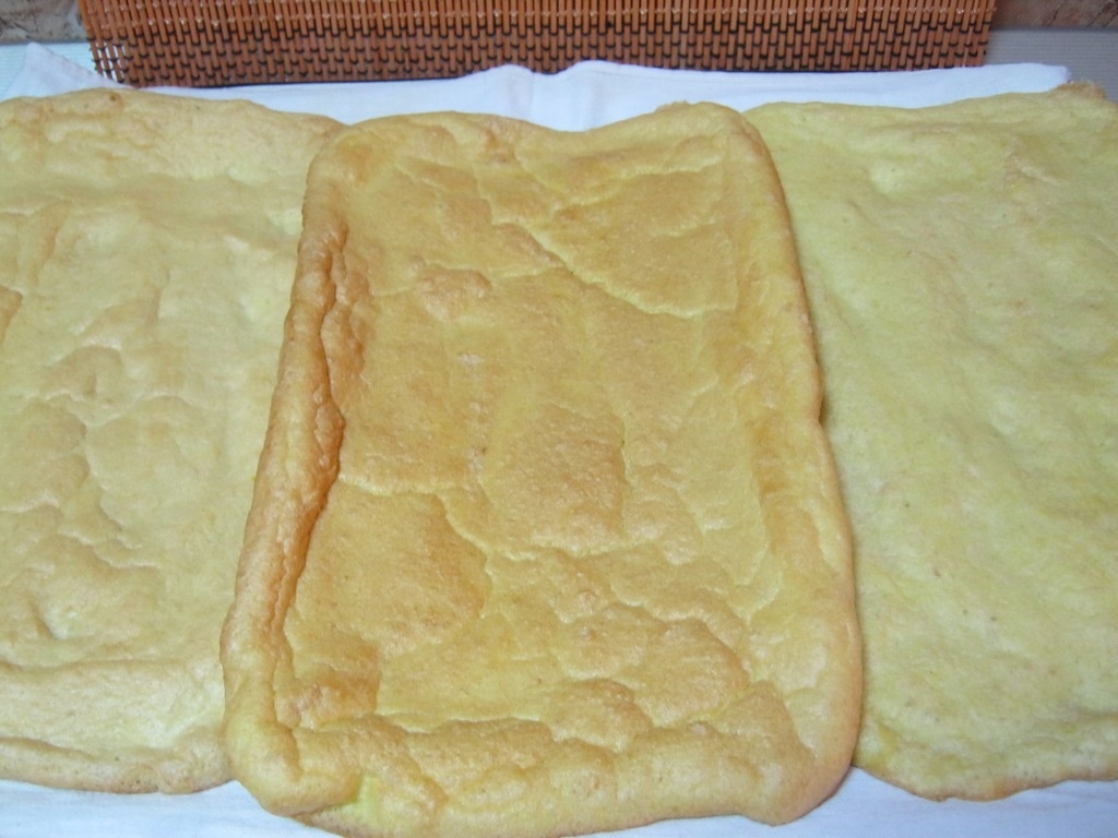 Cuburi aperitiv cu Miez de lapte ton si branza