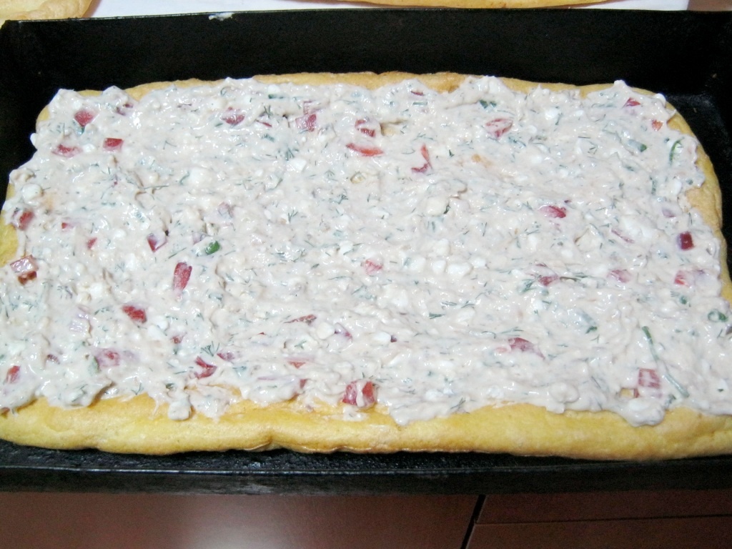 Cuburi aperitiv cu Miez de lapte ton si branza