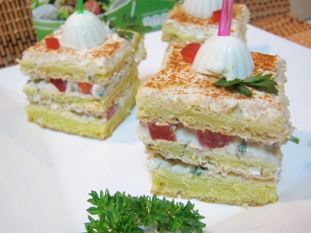 Cuburi aperitiv cu Miez de lapte ton si branza