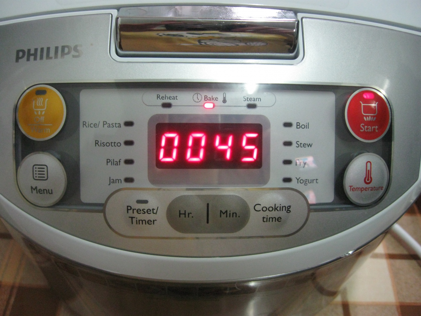 PRAJITURĂ CU DOVLEAC ŞI MERE PREPARATĂ LA PHILIPS MULTICOOKER