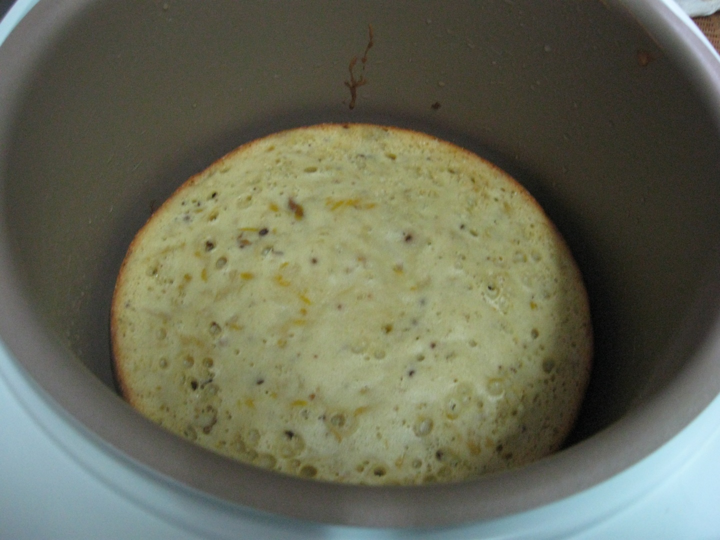 PRAJITURĂ CU DOVLEAC ŞI MERE PREPARATĂ LA PHILIPS MULTICOOKER