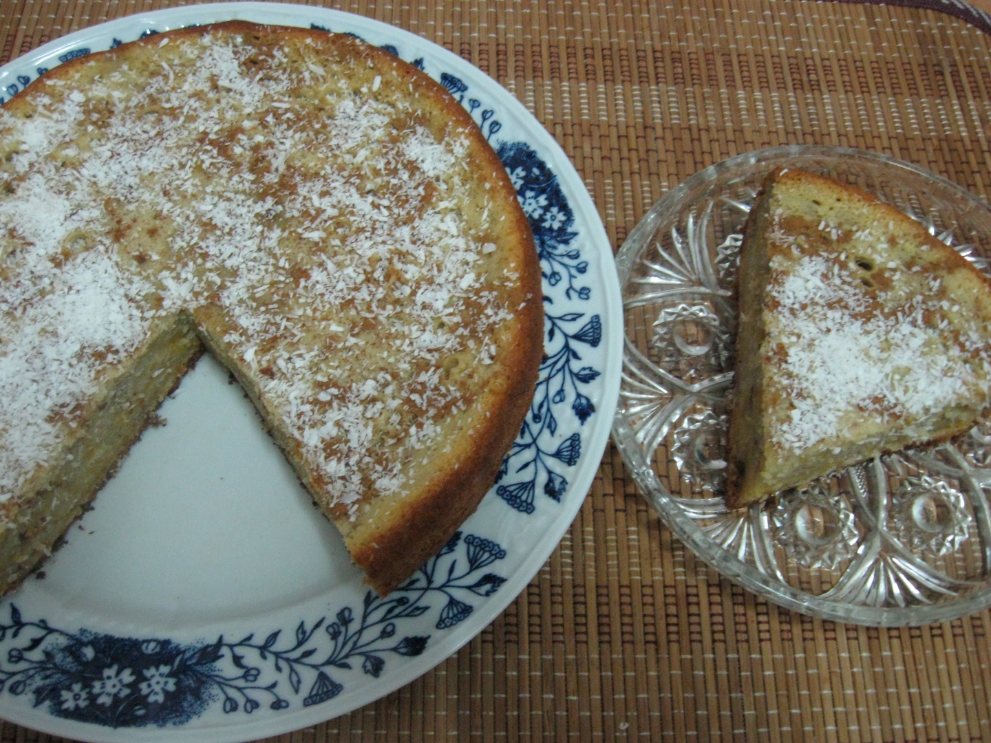 PRAJITURĂ CU DOVLEAC ŞI MERE PREPARATĂ LA PHILIPS MULTICOOKER