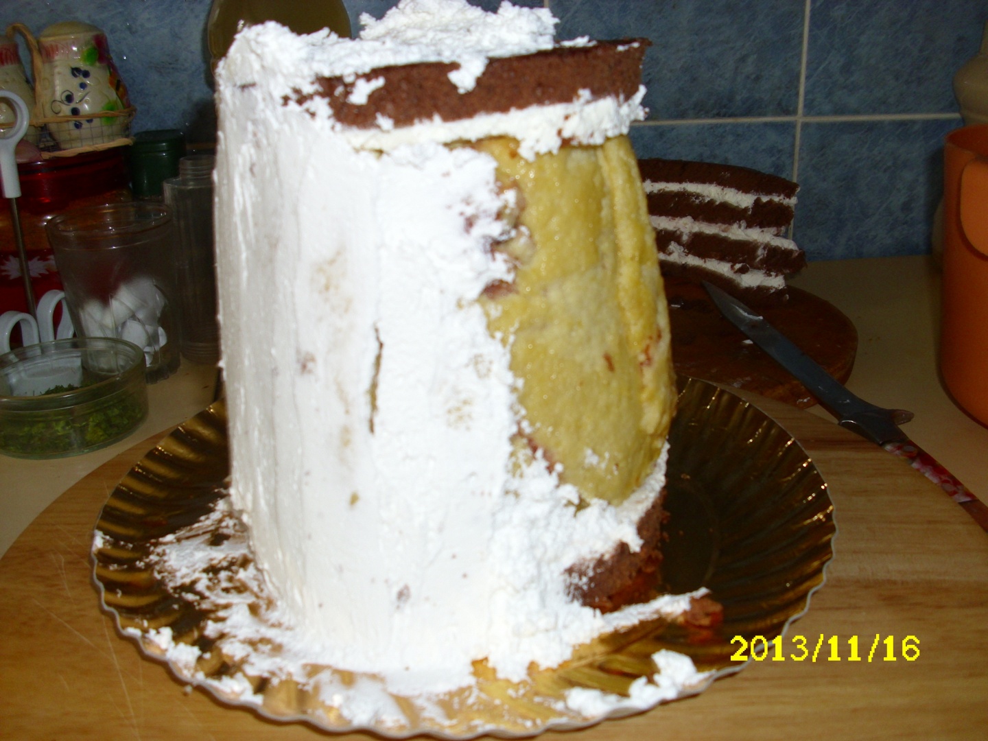 Prajitura cu dulceata de capsuni si rubarba