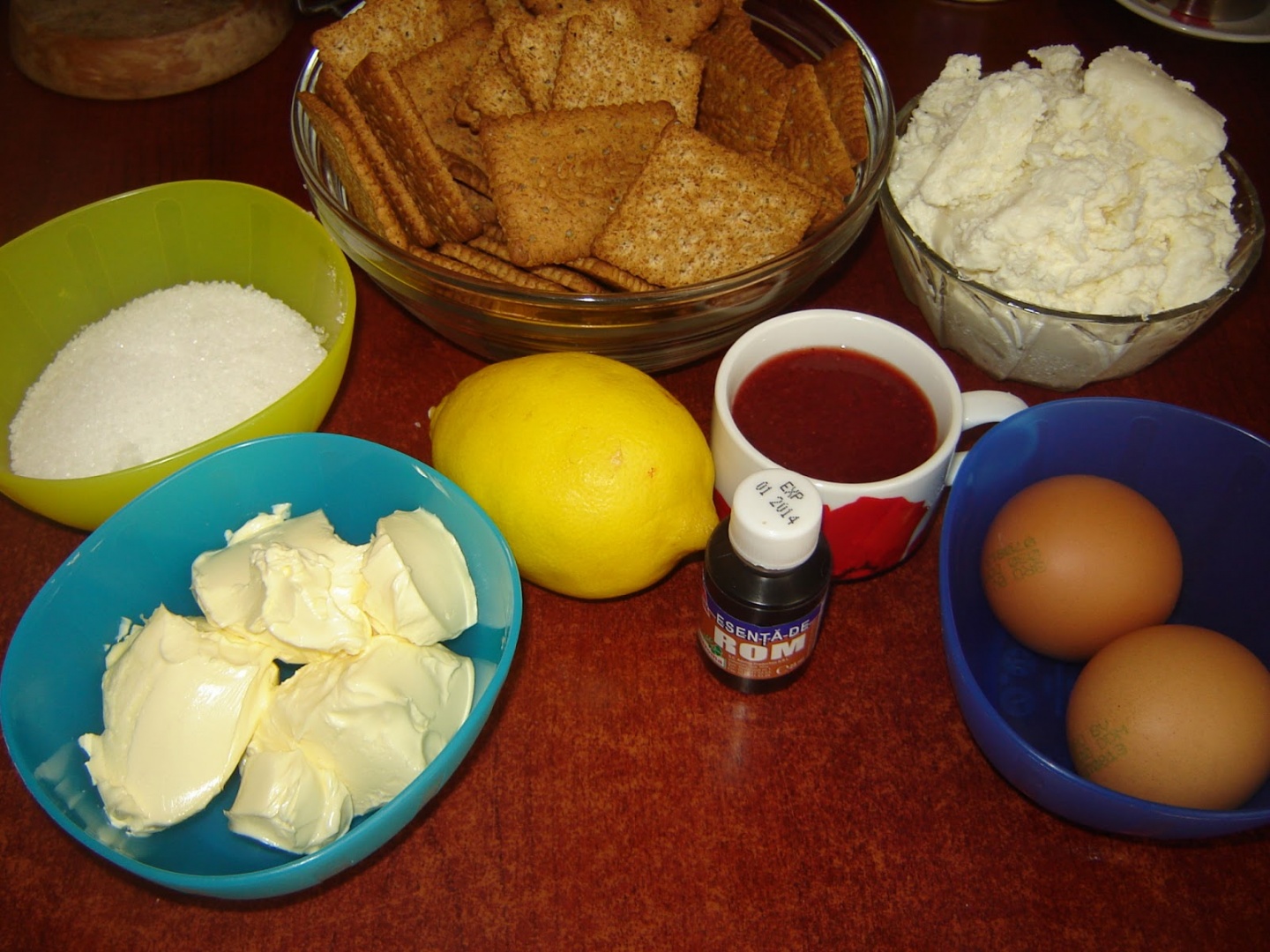 Briose cu biscuiti graham si branza