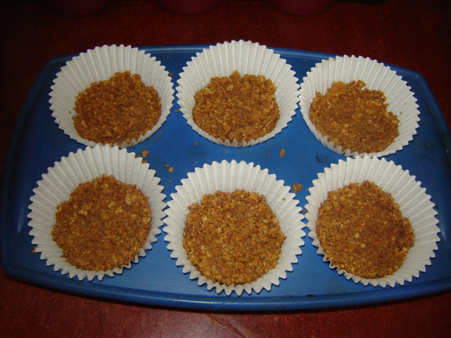 Briose cu biscuiti graham si branza