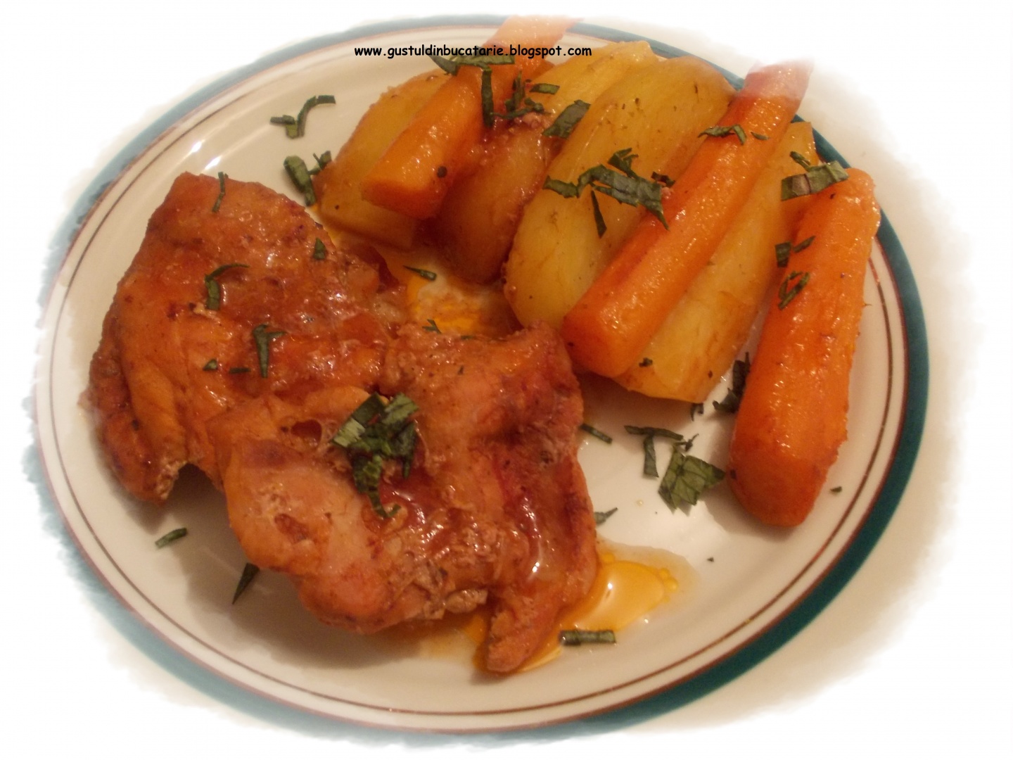 Carne de porc cu legume la cuptor