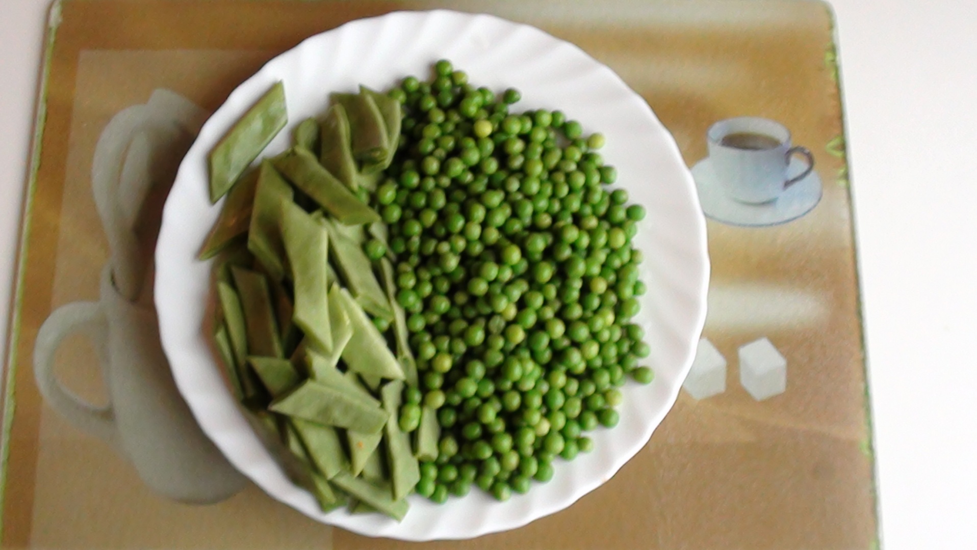 Guiso de verdura y ternera  ( Ghiveci cu carne de vita )