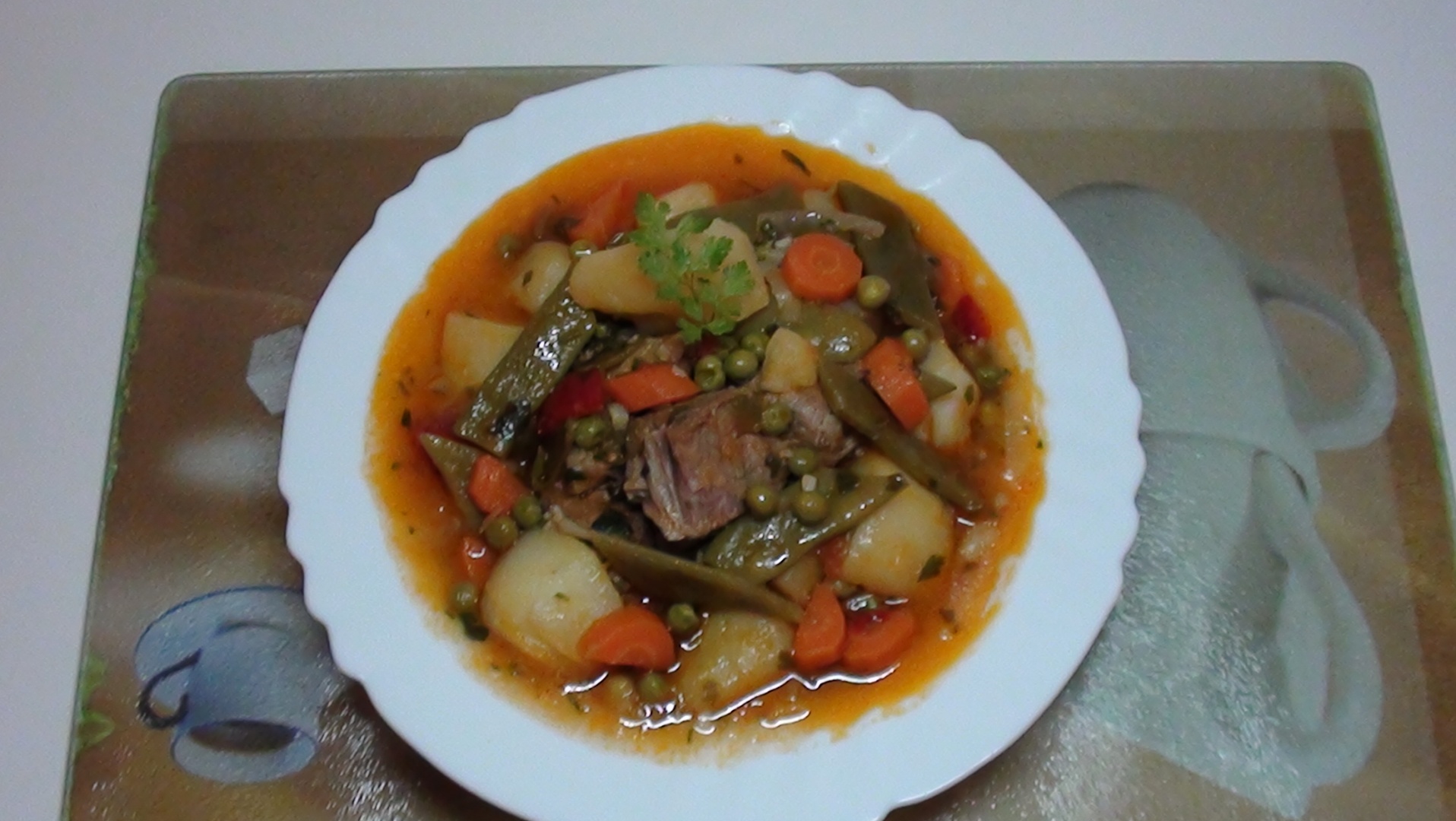 Guiso de verdura y ternera  ( Ghiveci cu carne de vita )