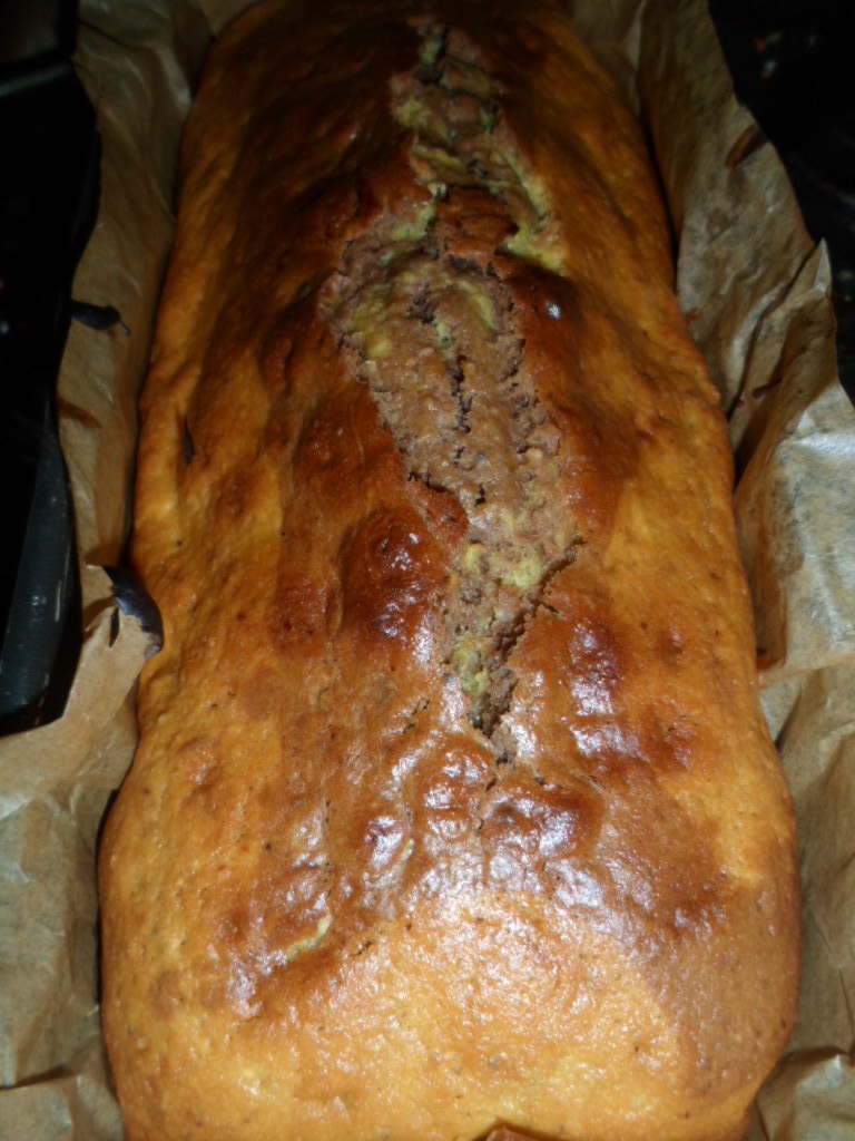 Chec cu portocala si nuci