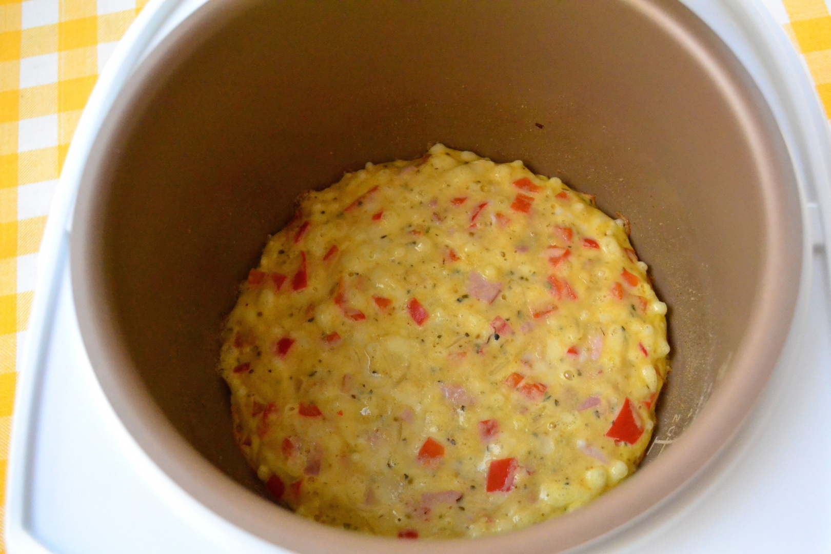 Tarta aperitiv cu ardei la Philips Multicooker