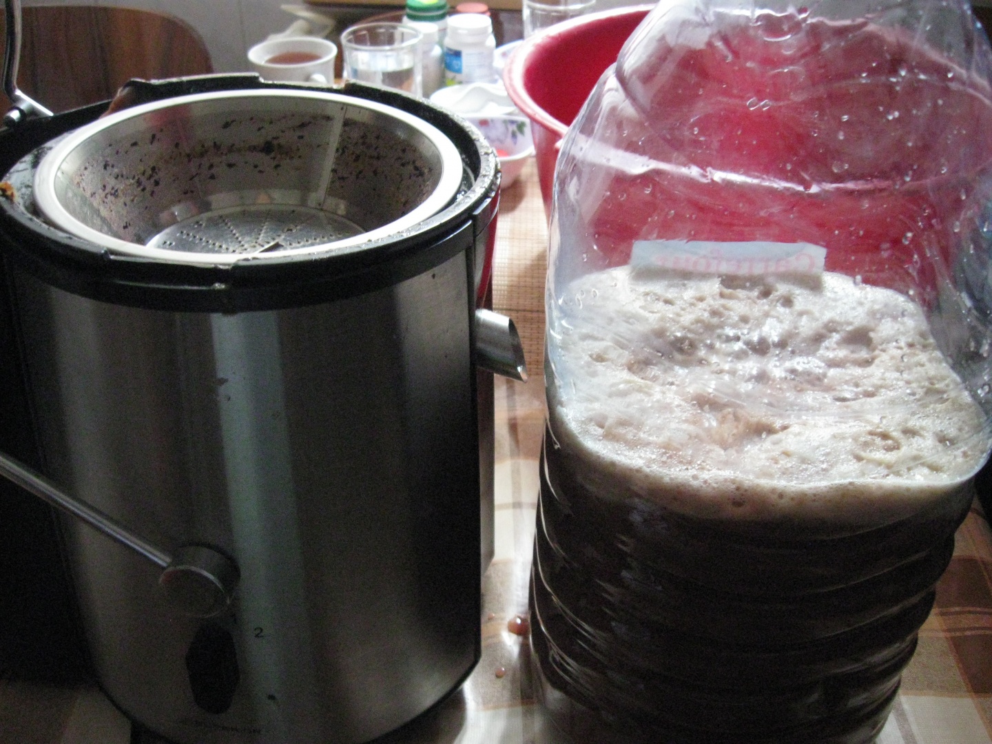 MUST si VIN obtinut in bucatarioara de la bloc