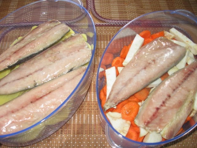 Rasol de pastrav cu piure de legume