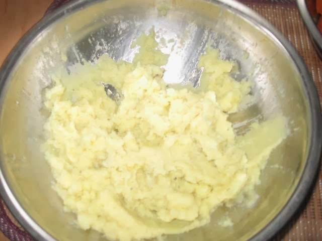 Rasol de pastrav cu piure de legume