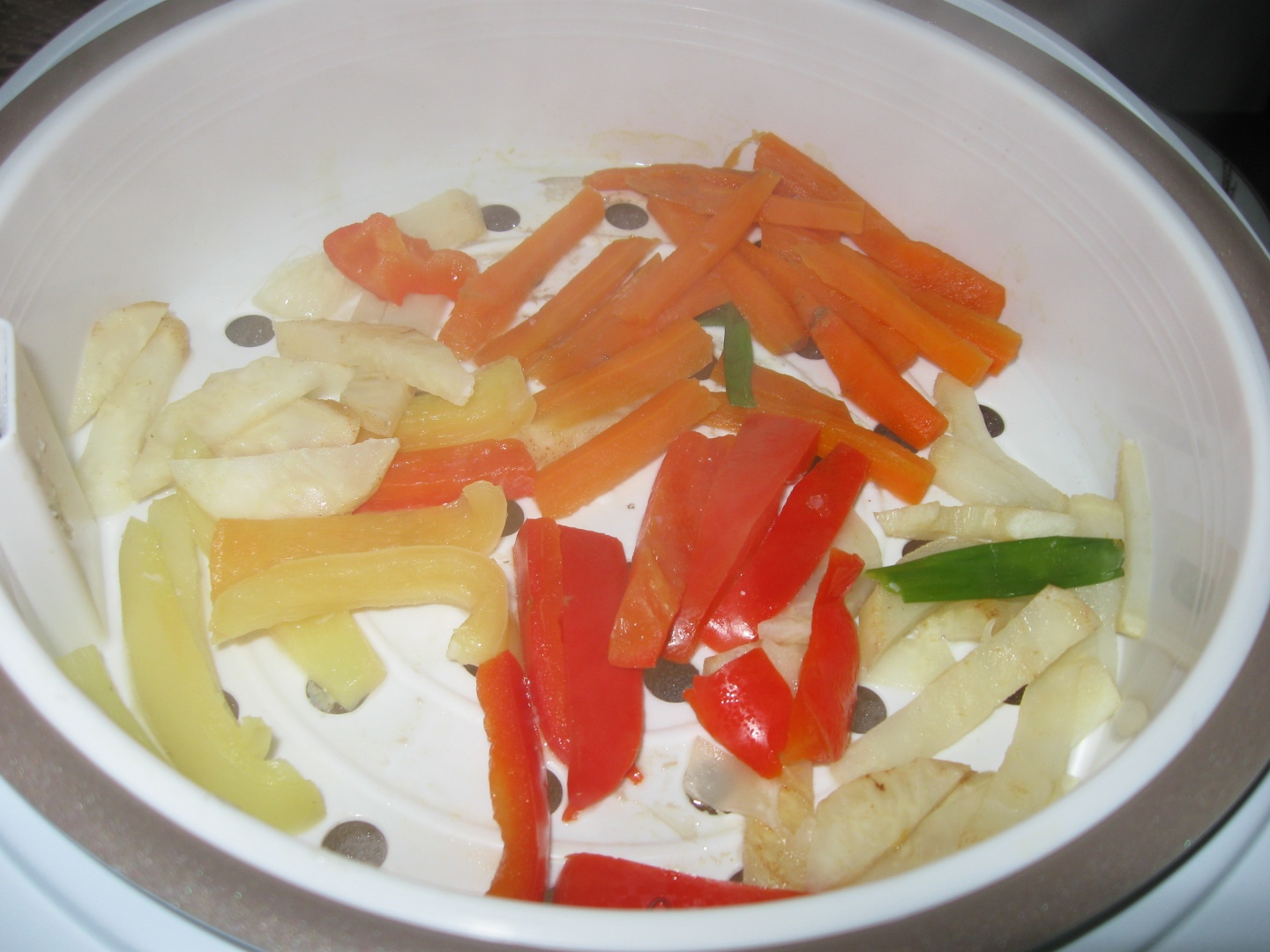 Salau fiert cu legume la Philips multicooker