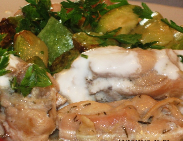 Pulpe de pui cu smantana